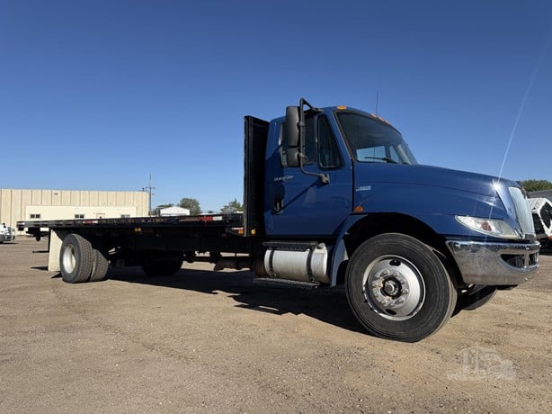 2014 INTERNATIONAL DURASTAR 4300