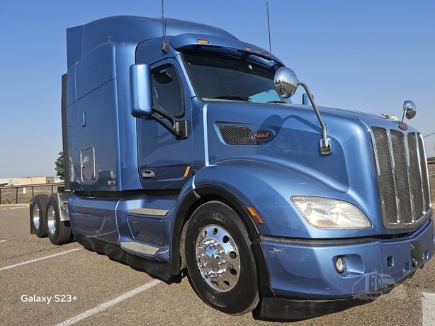 2020 PETERBILT 579