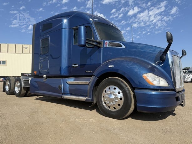 2022 KENWORTH T680